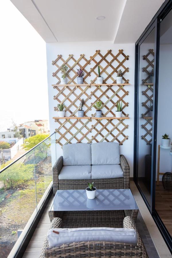 3 Bdr Aprt, Stunning Seaview, Rooftop Pool - Lcgr Прая Екстериор снимка