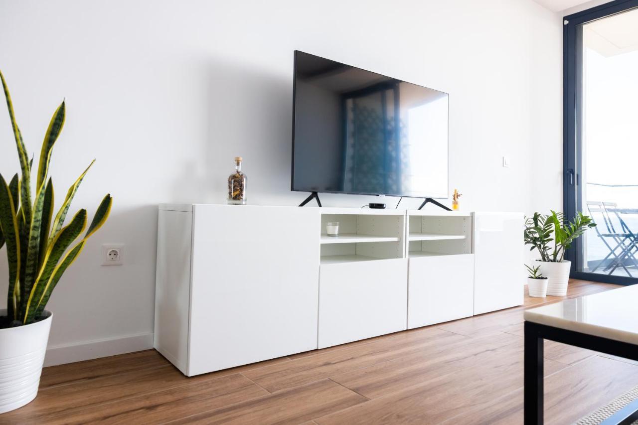 3 Bdr Aprt, Stunning Seaview, Rooftop Pool - Lcgr Прая Екстериор снимка