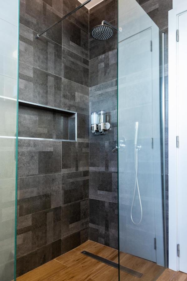 3 Bdr Aprt, Stunning Seaview, Rooftop Pool - Lcgr Прая Екстериор снимка